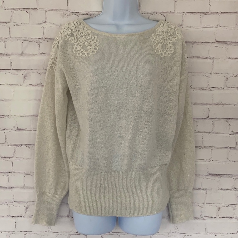 Elle shimmery crew neck sweater size Medium